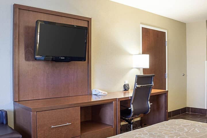 Room 13 of 47