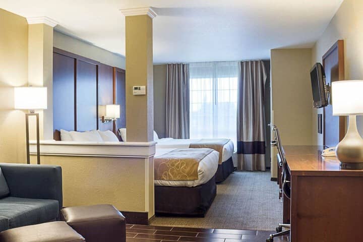 Room 16 of 47